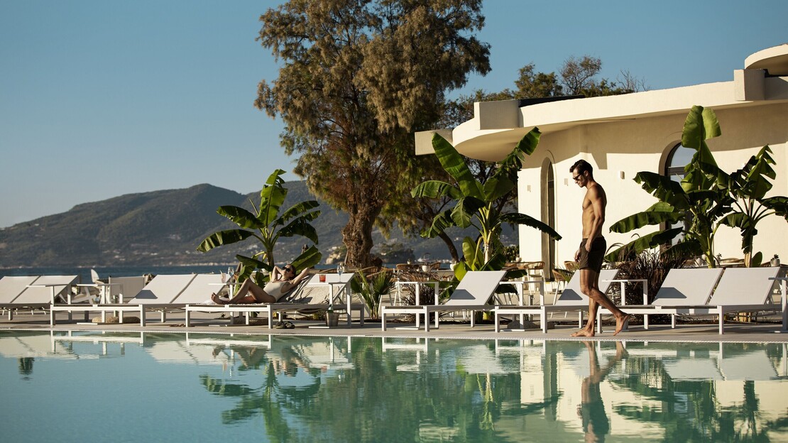 Domes Aulus Zante, Autograph Collection